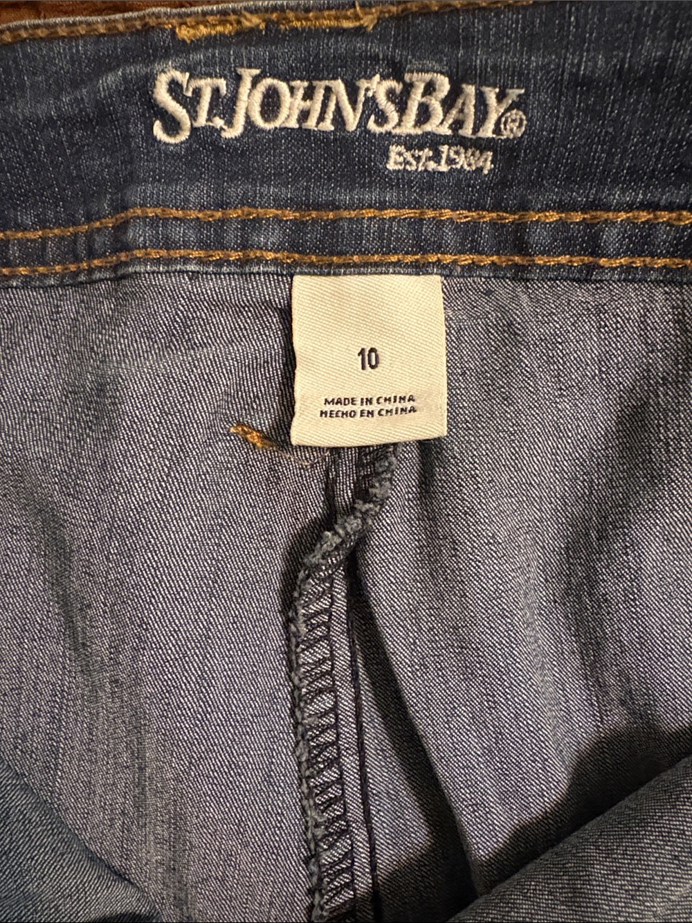 Classic Denim Skort in Medium Blue - Picture 3 of 4
